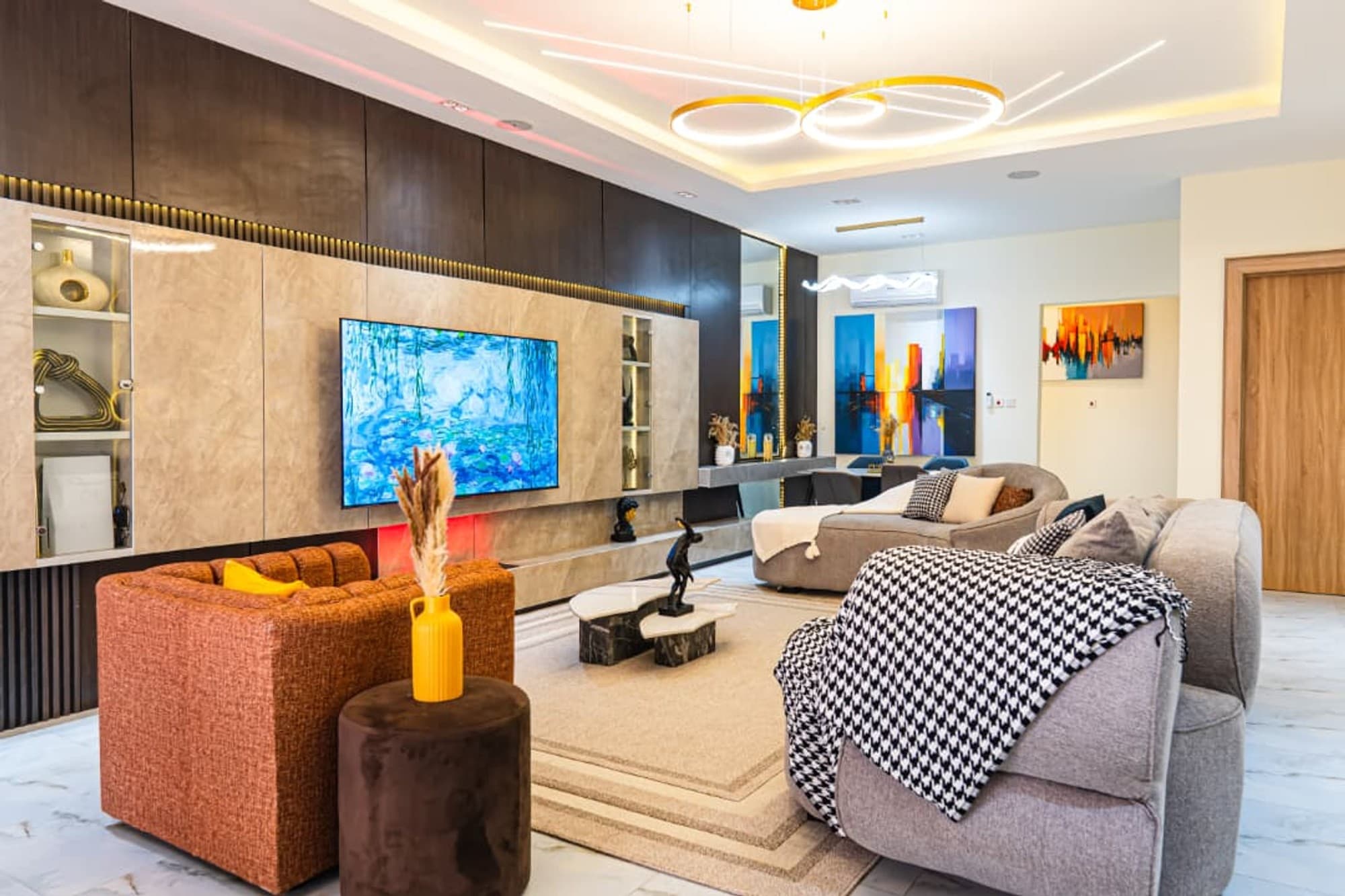 Exquisitely Furnished 3 Bedroom in Lekki
