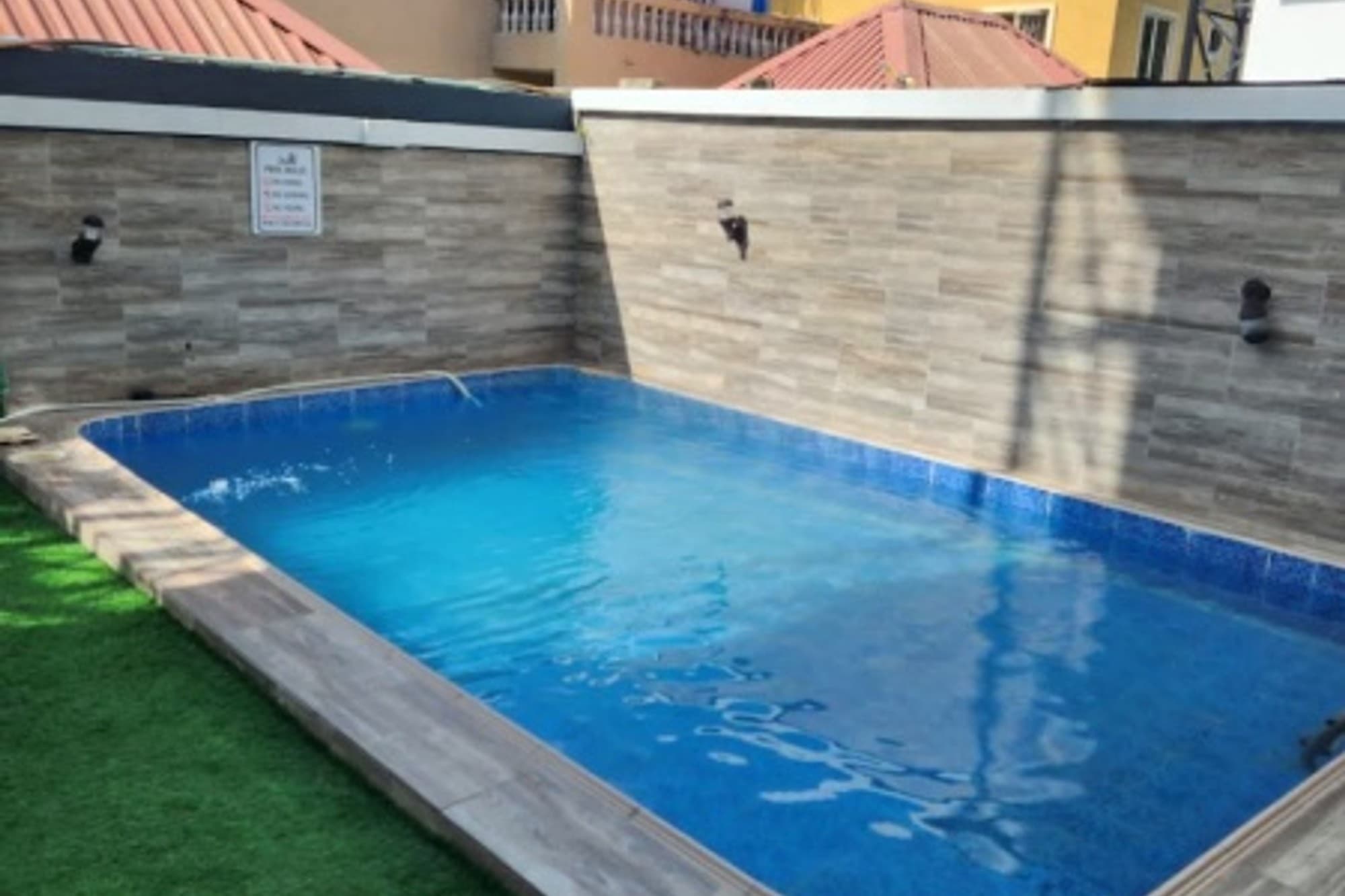 5 Bedroom Shortlet in Lagos