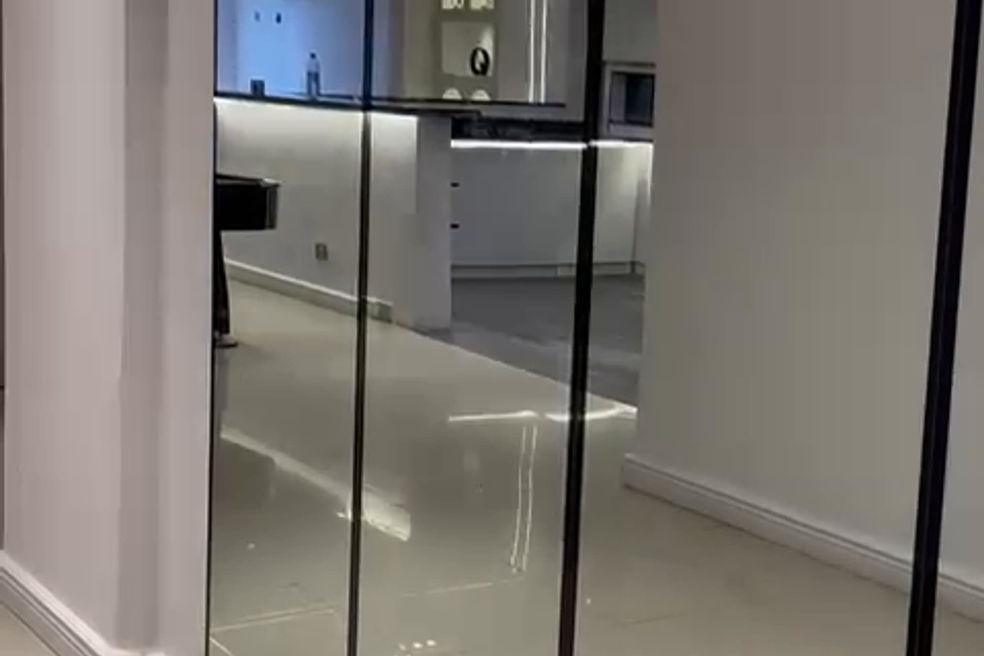 Fully Furnished 3 Bedroom in Lagos