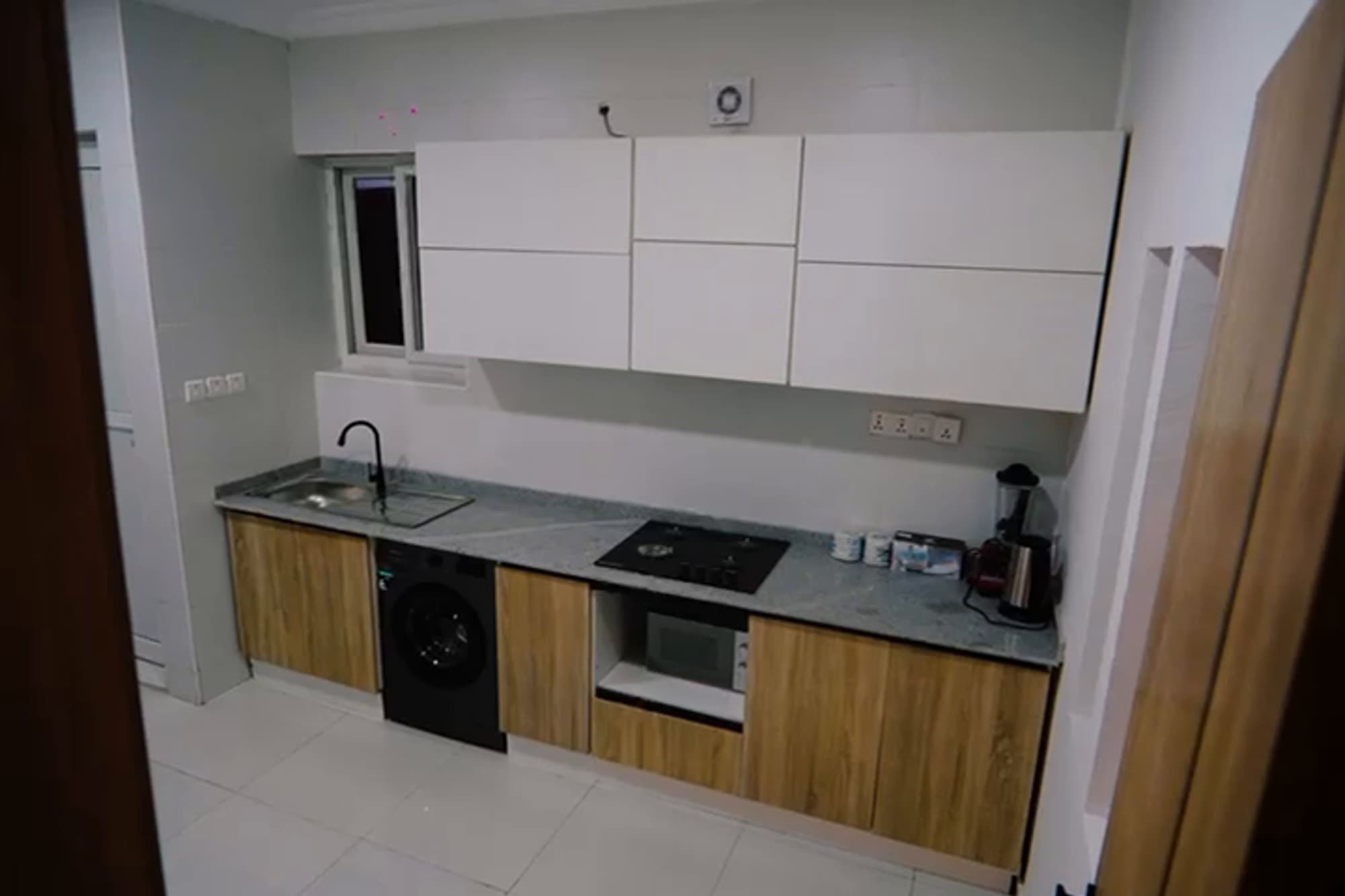 The Haven Unit : A Smart 2-bedroom Retreat By Apartments in Lagos