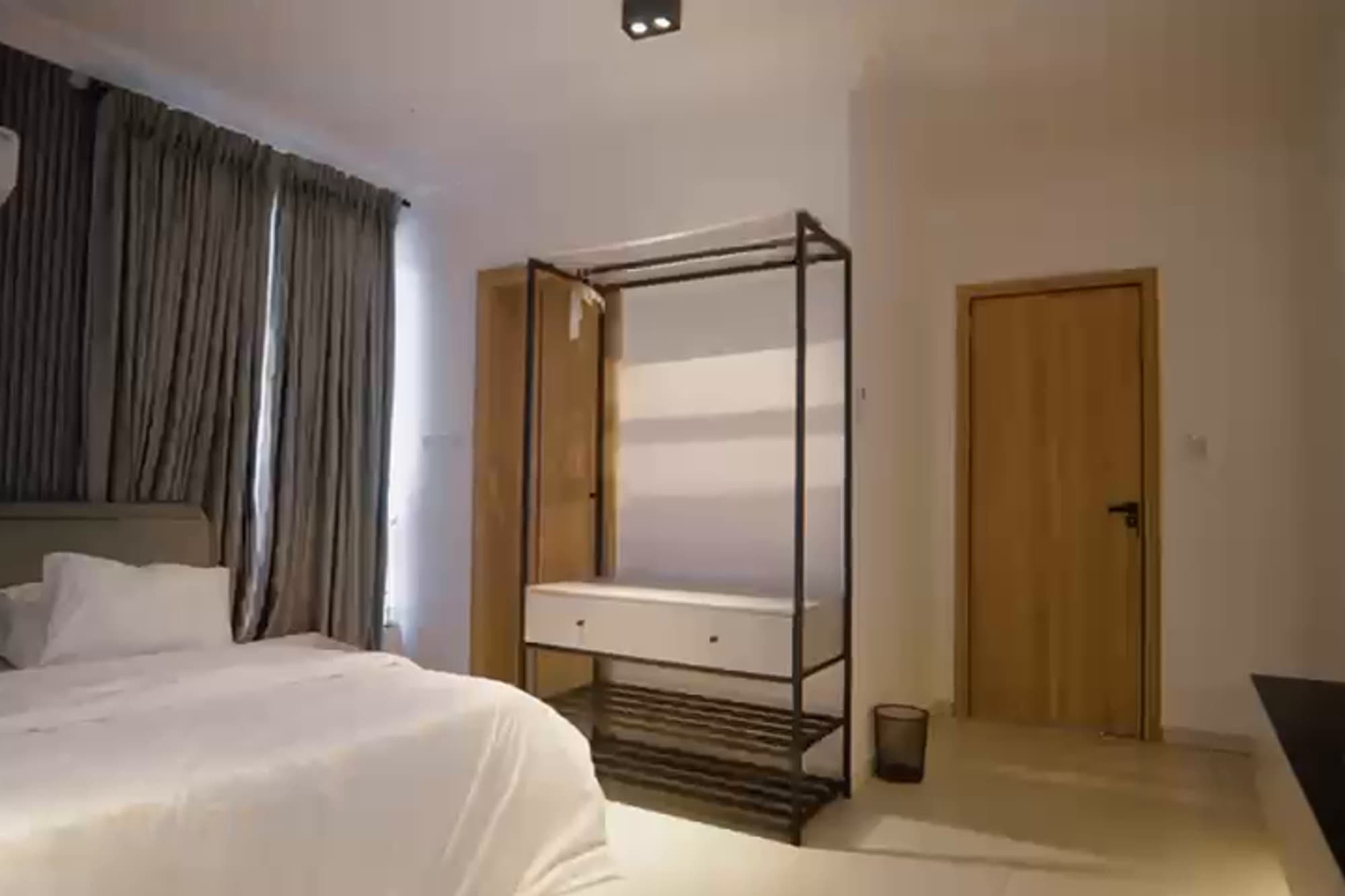 The Haven Unit : A Smart 2-bedroom Retreat By Apartments in Lagos