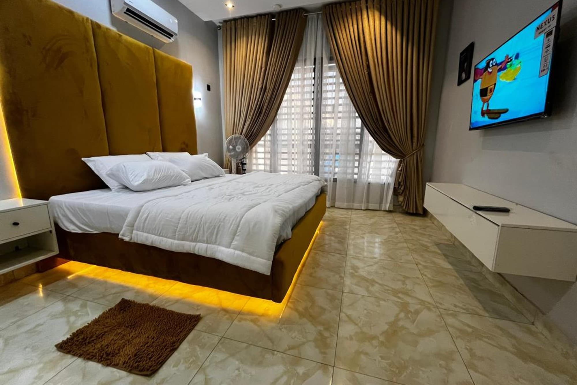 Luxurious 3 Bedrooms Apartment in Ankuru