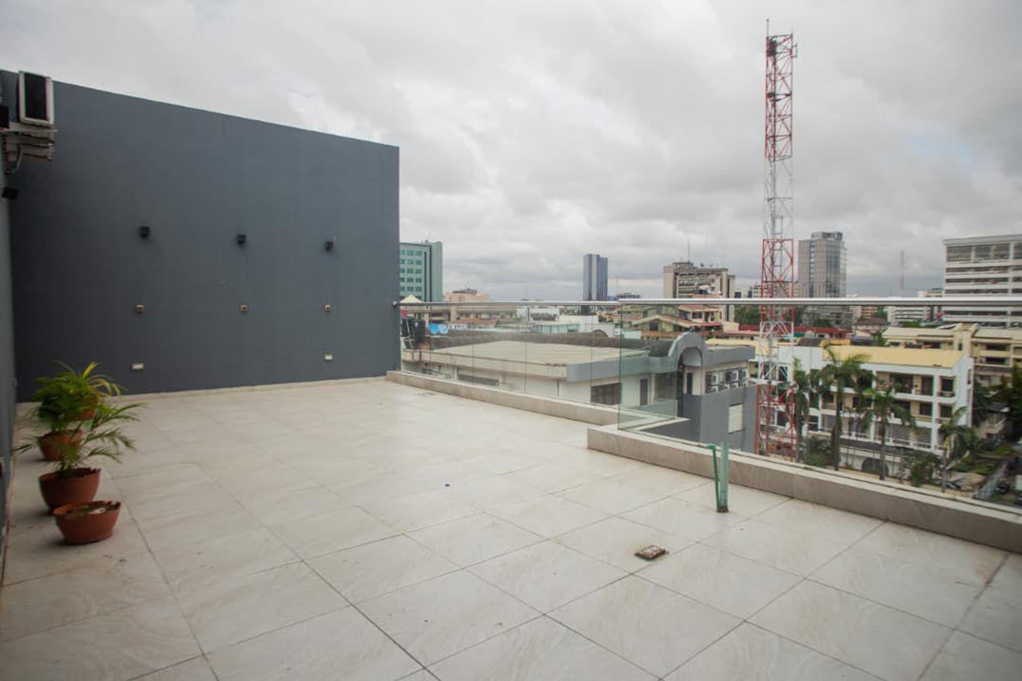 Luxury 1-bedroom Apartment in Lagos