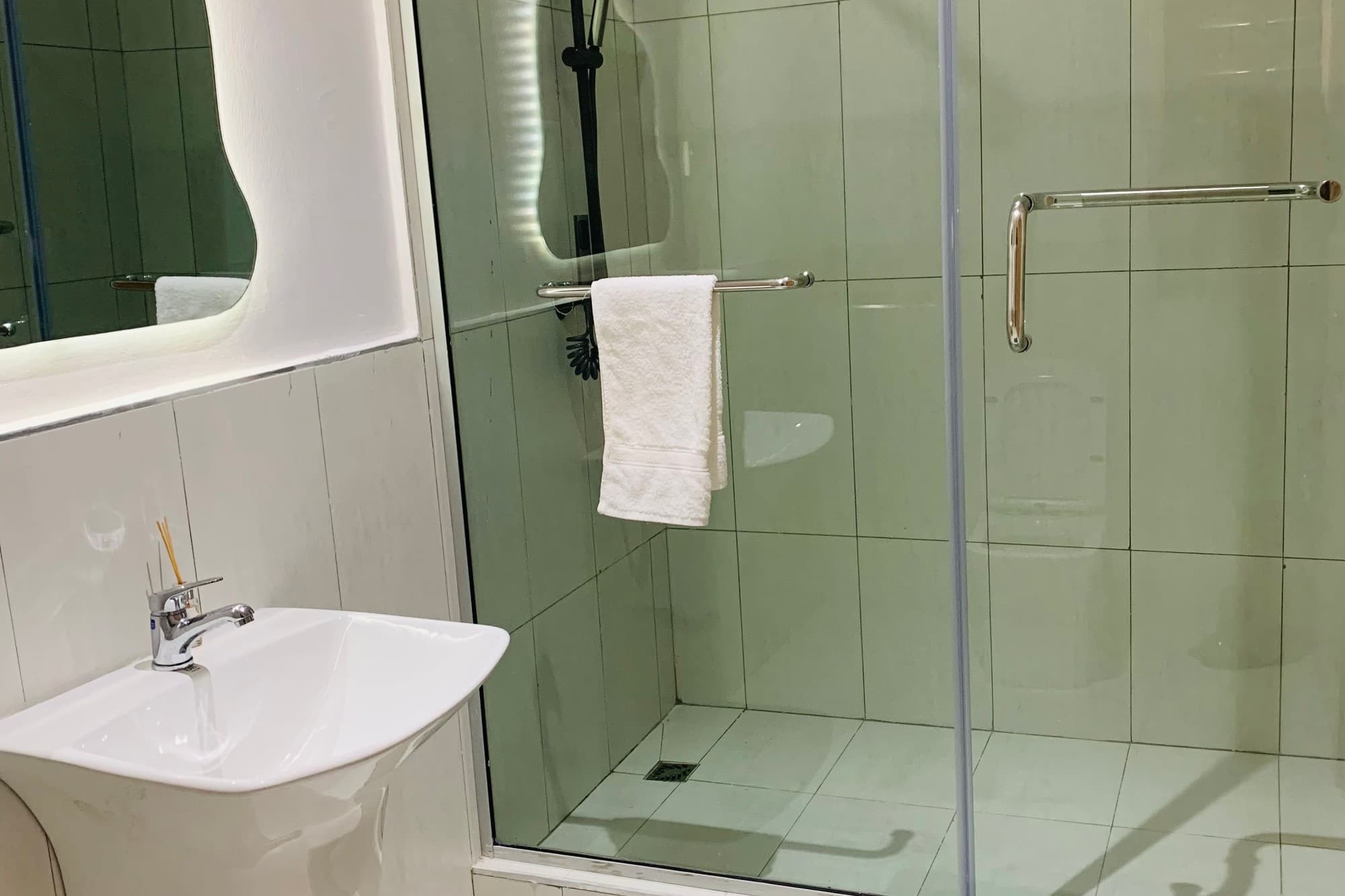 Grecel Luxury 2 Bedroom Apartment in Lagos