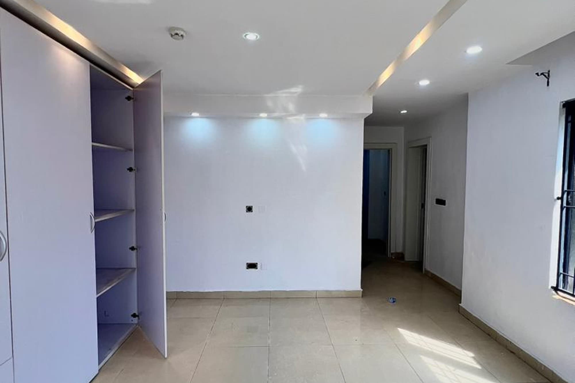 3 Bedroom Apartment With Bq, in Lagos