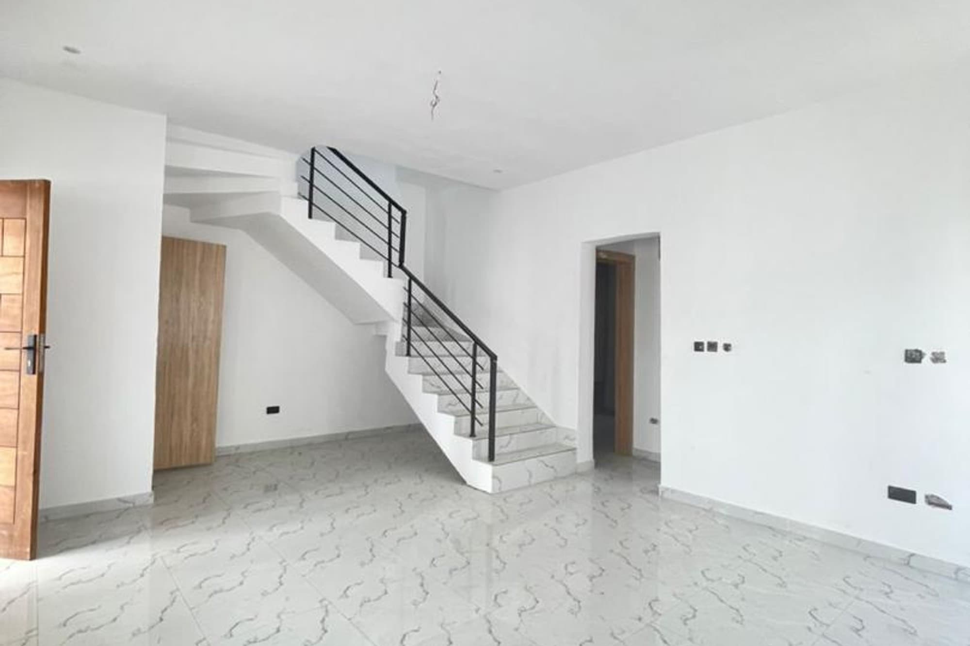 Luxurious 4 Bedroom Terrace Duplex in Lagos