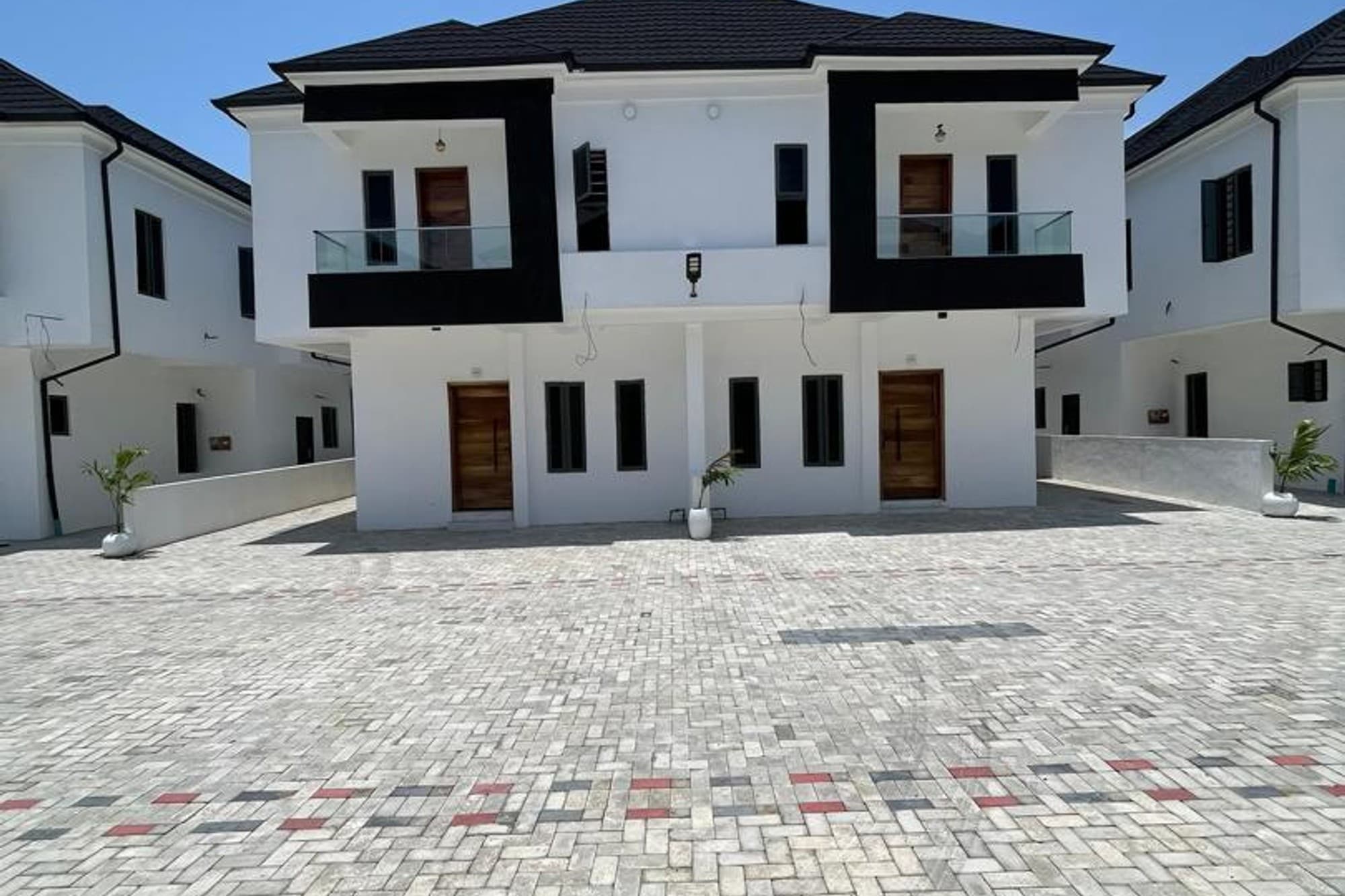 4 Bedroom Semi Detached Duplex in Lekki