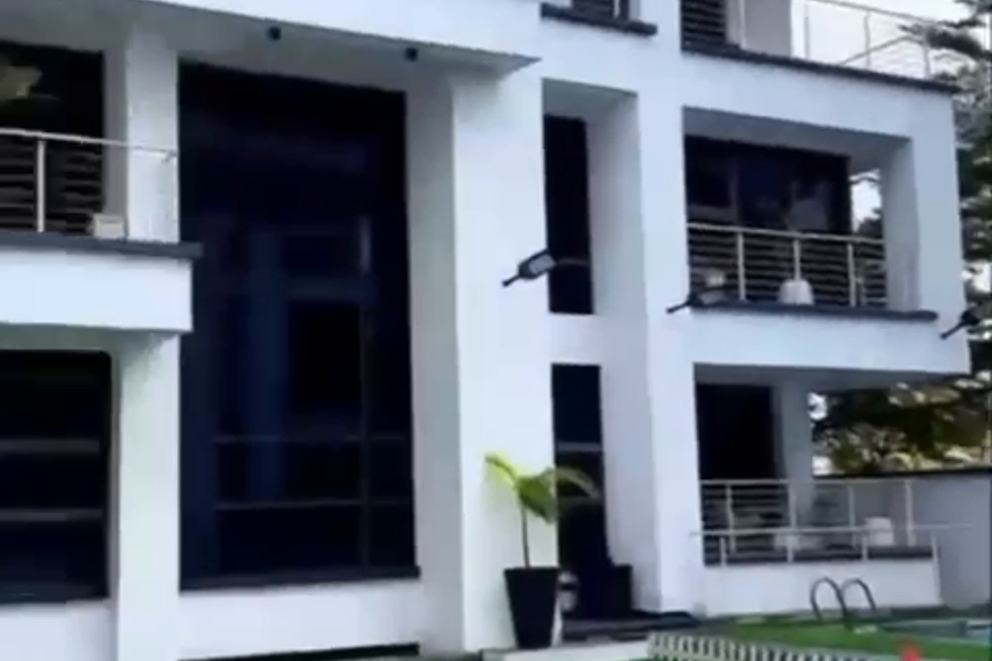 New 4 Bedroom Maisonette in Lagos